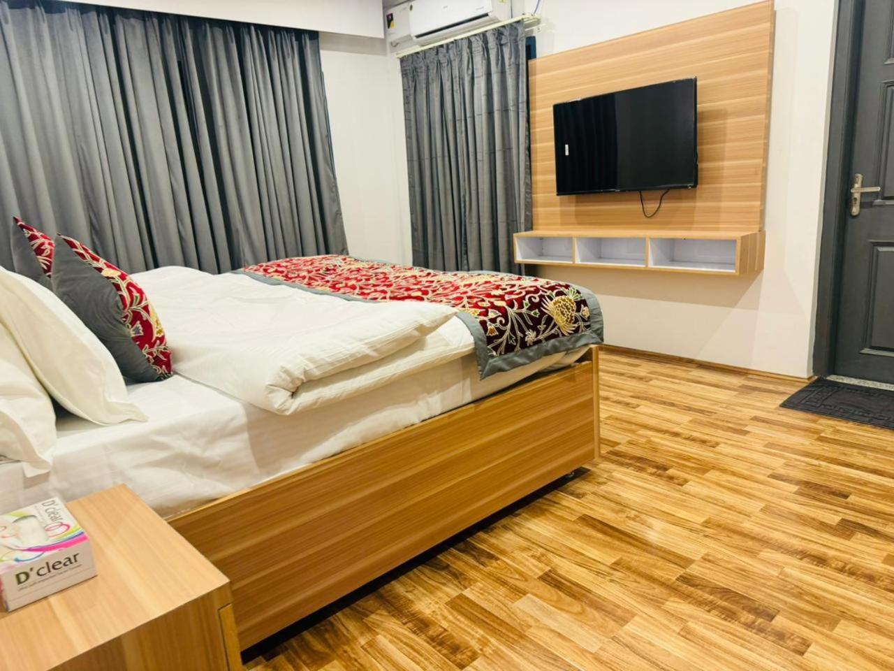 De Elaaf The Luxury Stay Srīnagar Buitenkant foto